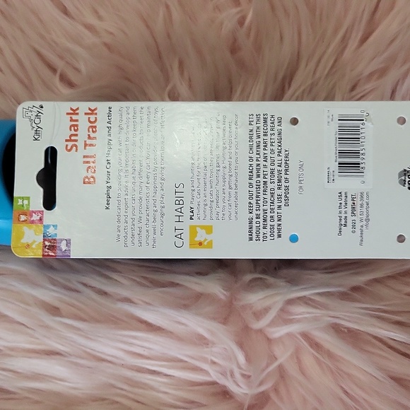 Brand New KITTY CITY  CAT TOY - Picture 2 of 4